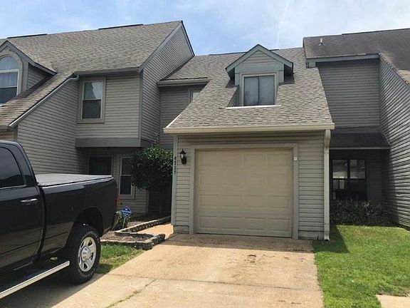 2nd image of 4717 Woodglen Ct