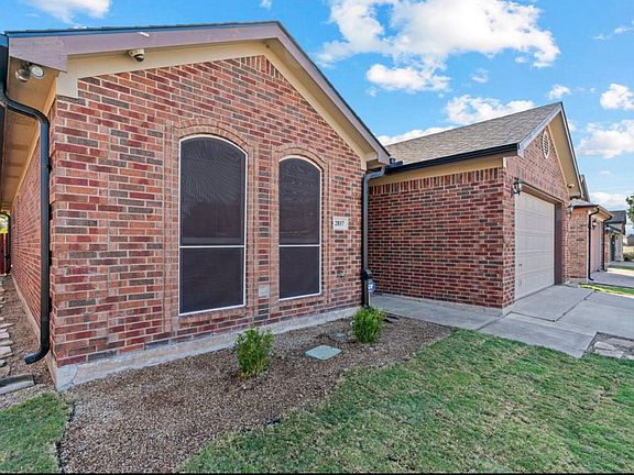 4th image of 2837 Wakecrest Dr
