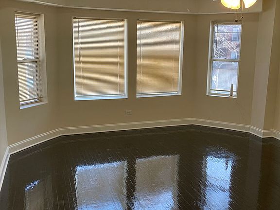 5th image of 8330 S Maryland Ave #3S