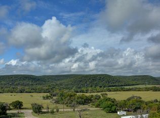 121 Turtle Creek Hill Dr, Kerrville, TX 78028