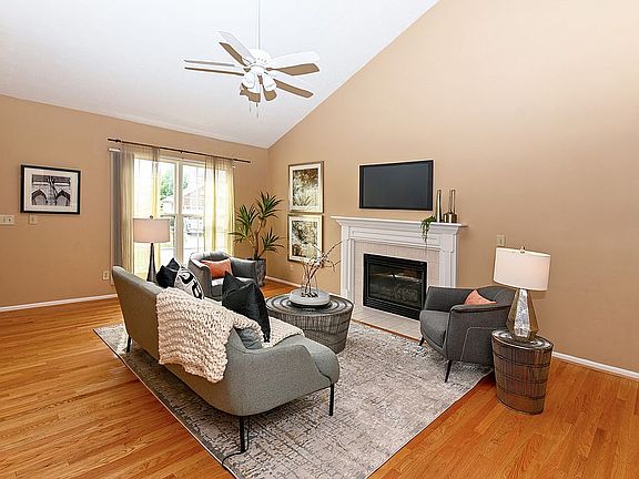 3rd image of 7650 Misty Springs Ct