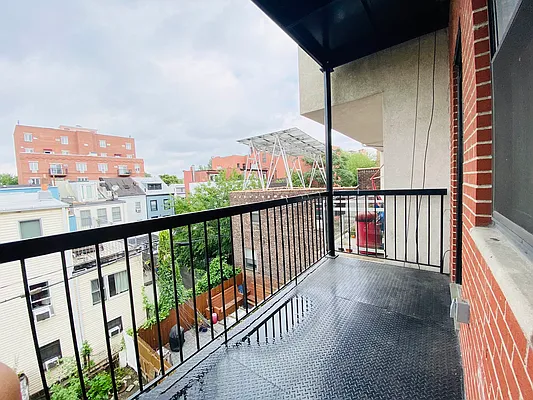 Rented by Compass | media 2