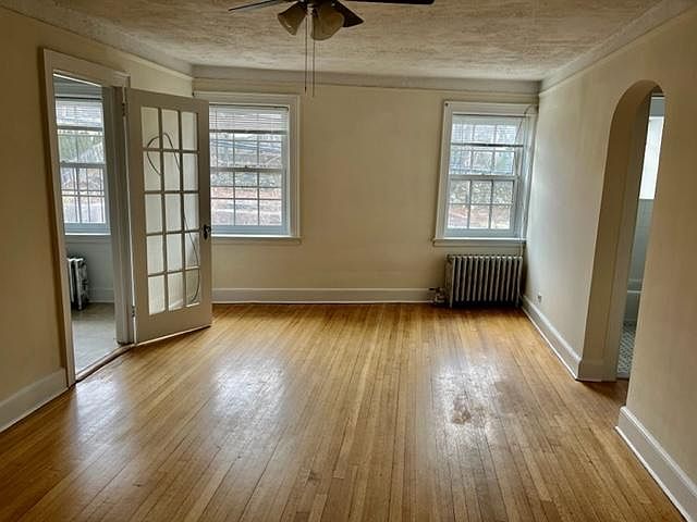1st image of 149 Croton Ave