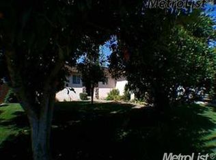 2200 Jordanollo St, Escalon, CA 95320