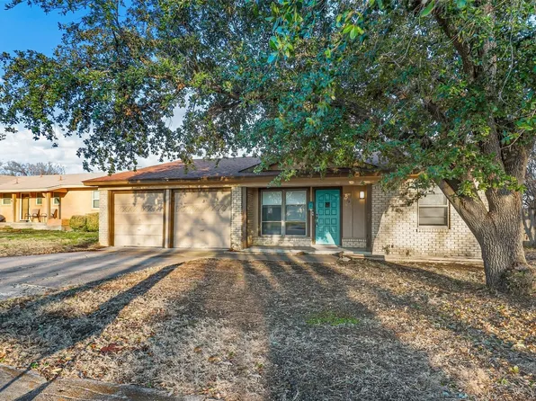 3713 Cork Pl, Fort Worth, TX 76116