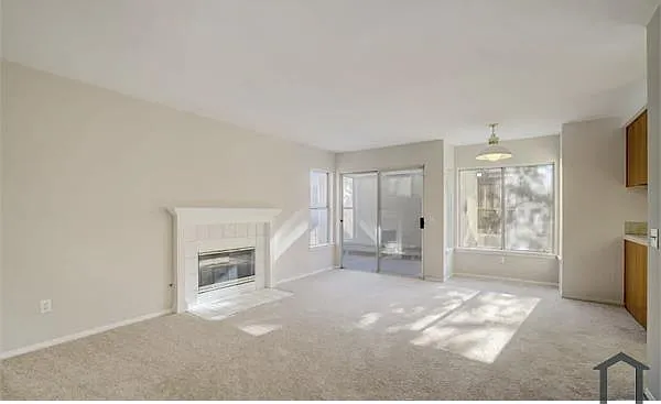 45308 Pickford Ave — Photo 7