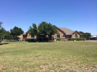 3000 Bald Eagle Ct, Fort Worth, TX 76135