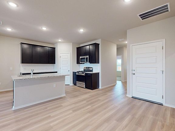 3rd image of 9300 Corvallis Dr