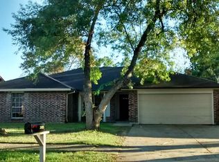 3819 Lemon Tree Ln, Houston, TX 77088