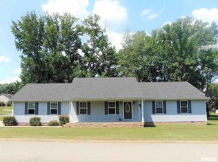 1504 Cardinal Dr, Marion, IL 62959