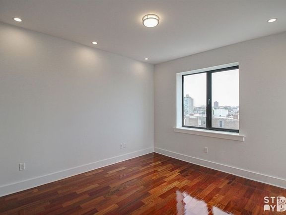 5th image of 315 Franklin Ave #4LL