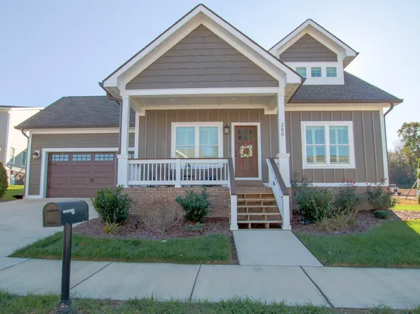 389 Princeton Gdns, Johnson City, TN 37601