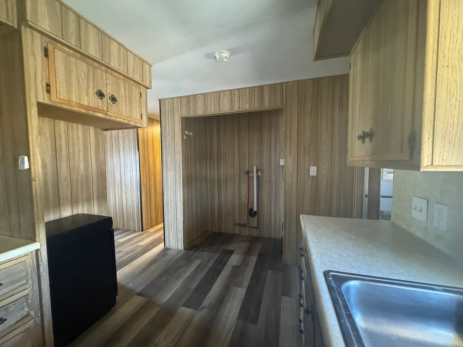 2 bed, 1039 sqft, $1,100 — Photo 2