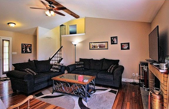 5th image of 518 Birchwood Dr