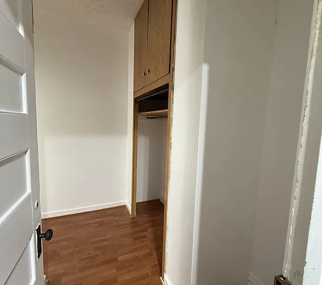 104 W Main St #5 — Photo 2