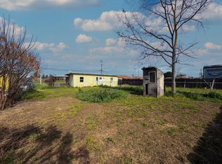 1628-1630 Paradise Rd, Modesto, CA 95358