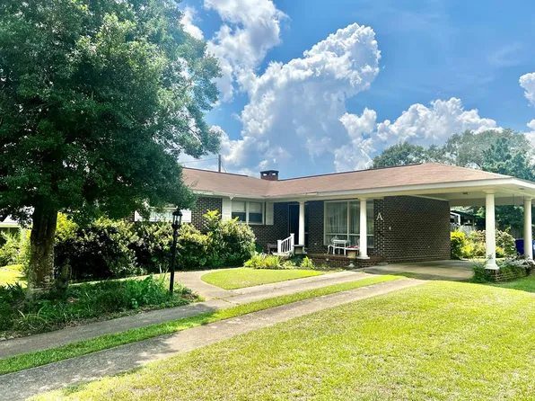 108 Woodland Cir, Troy, AL 36081