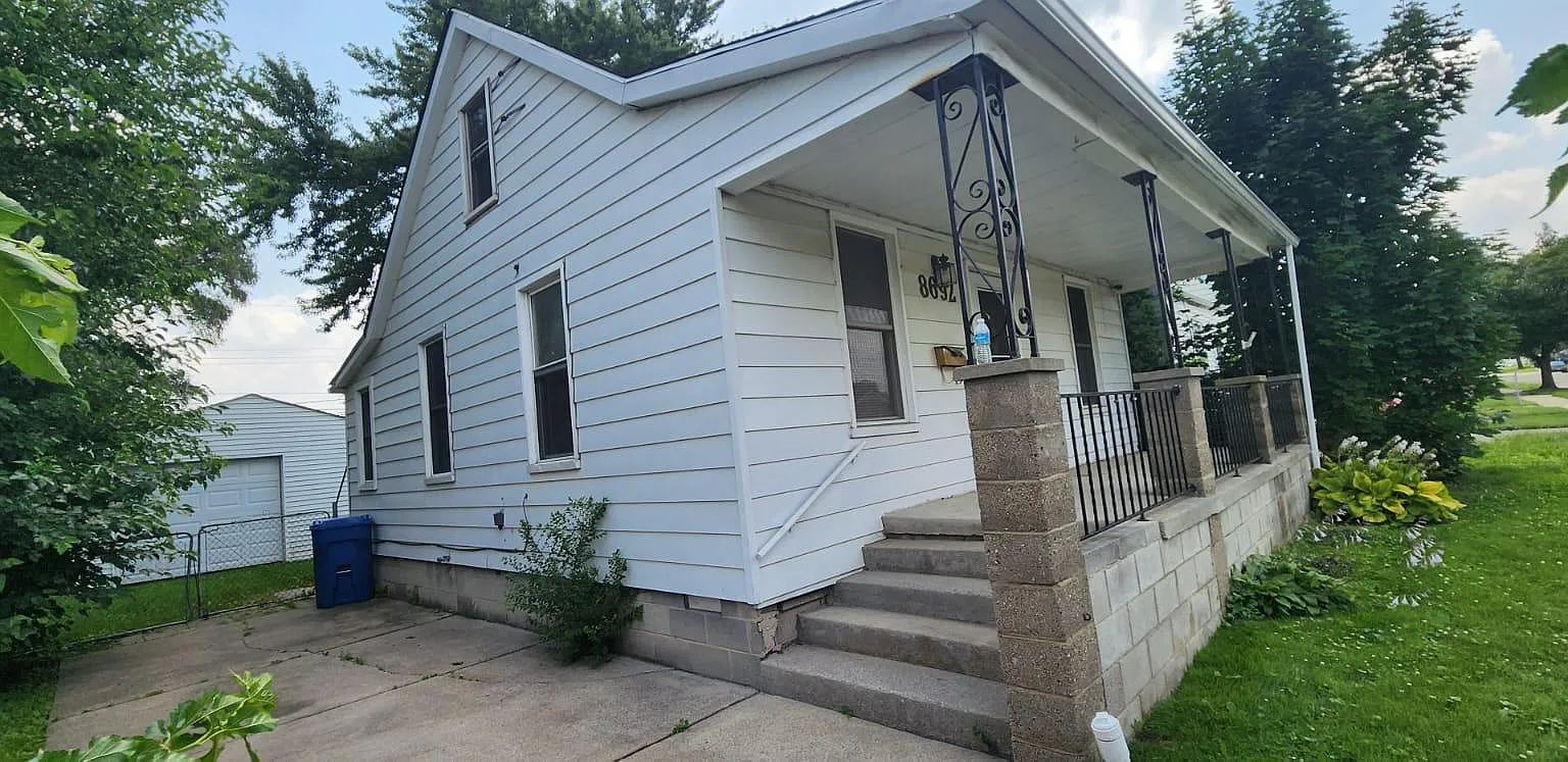 8692 Lozier Ave — Photo 1