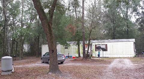 1st image of 430 SW Hickory Gln
