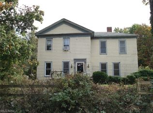 6353 Dewey Rd, Madison, OH 44057