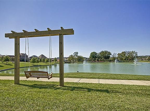 4th image of 3148 Natoma Cir