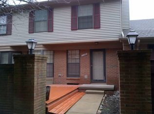 31220 Country Way #1, Farmington Hills, MI 48331