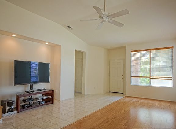 5th image of 16715 Bear Creek Ave