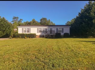 182 Seabrook Rd, Mount Airy, NC 27030