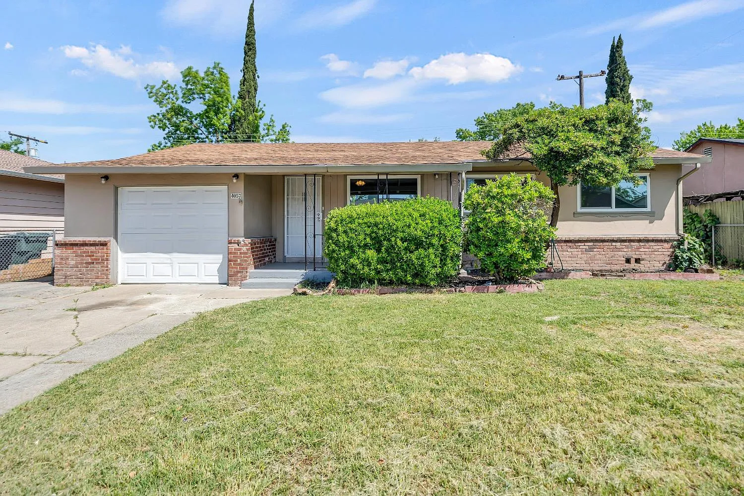 4057 Cornelia Way photo 1