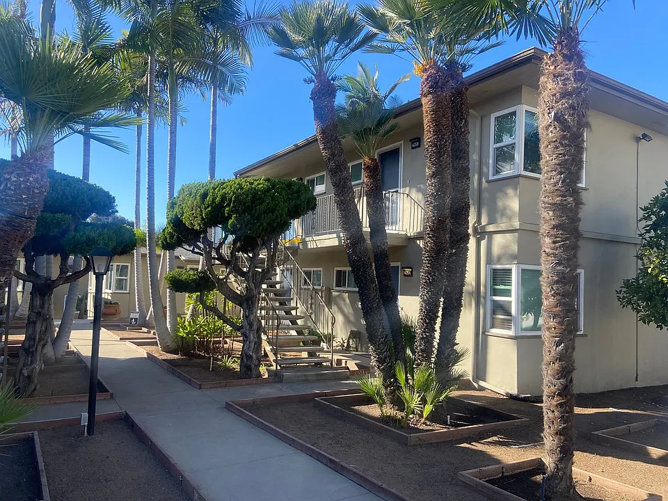 Antone Apartments