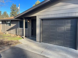 1511 SE Skylark Dr, Bend, OR 97702