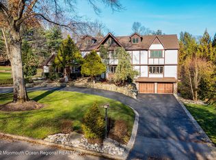 60 Glenwood Rd, Colts Neck, NJ 07722