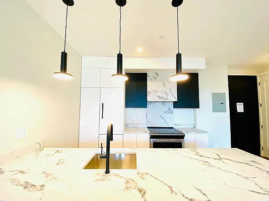 Rented by GROOME REALTY LLC | media 12