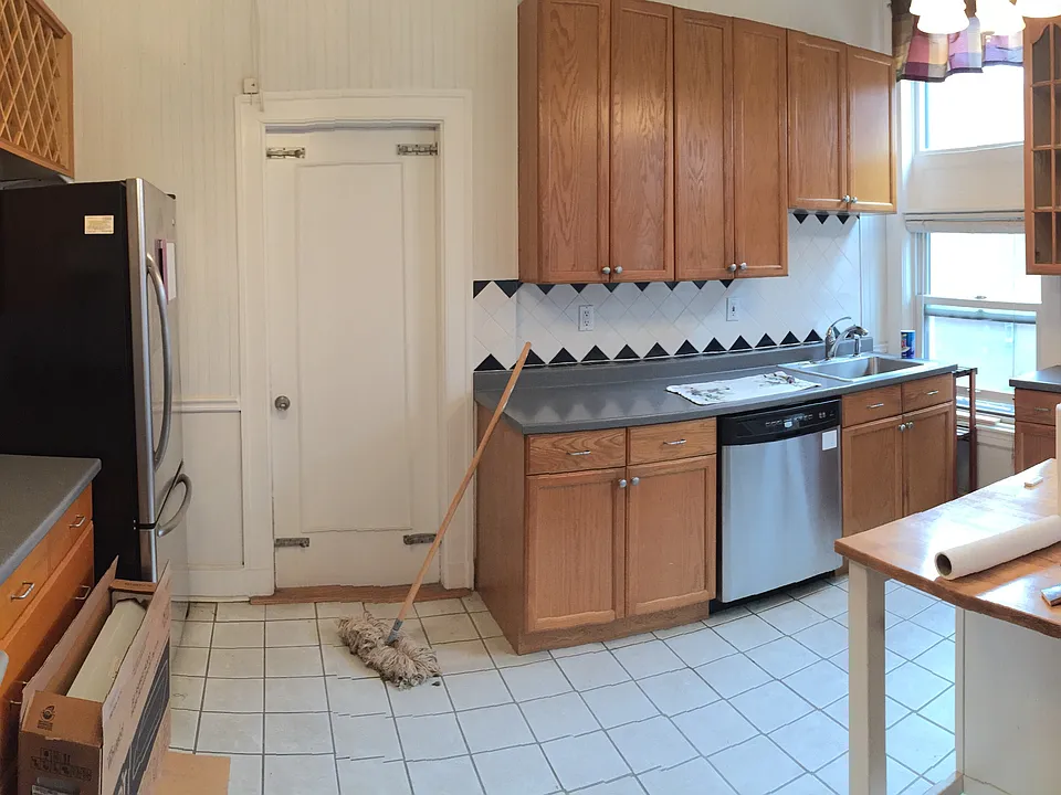 857 Beacon St #22