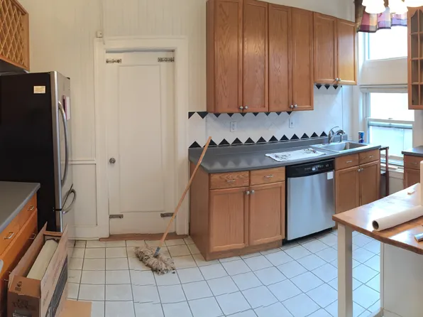 857 Beacon St, Boston, MA