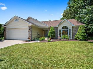 6523 Merlin Dr, Fort Wayne, IN 46818