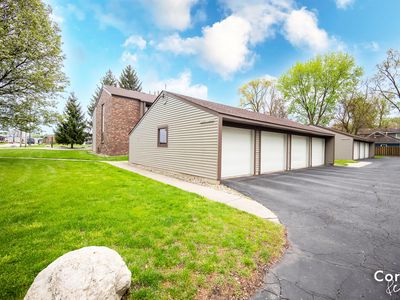 3210 Arrowhead Arms Ct SW, Grandville, MI, 49418