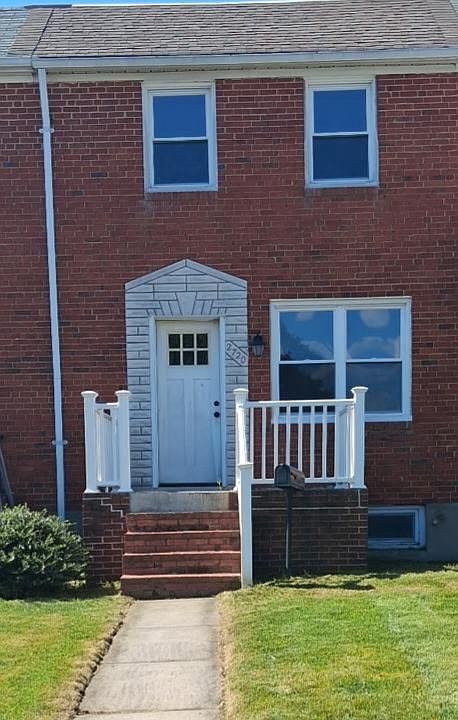 1st image of 2720 Plainfield Rd