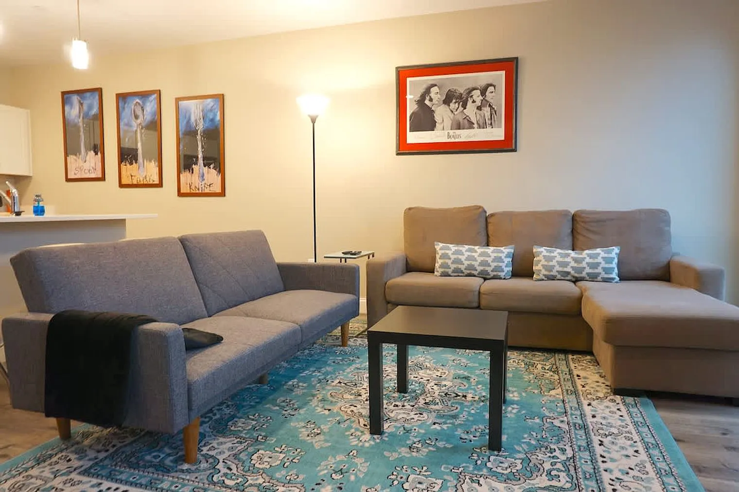 2 bed, 1.0 bath, 871 sqft, $4,944 — Photo 4