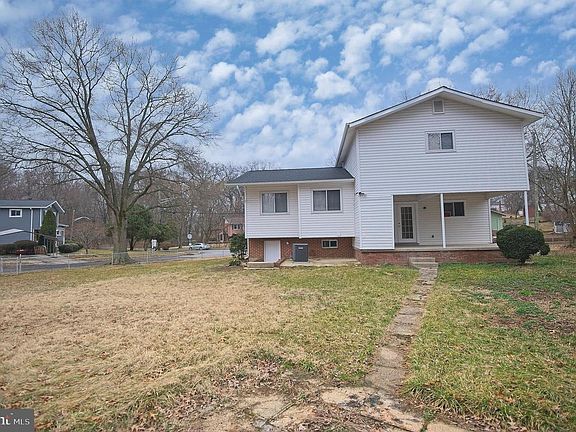 5th image of 8912 Keewatin Rd