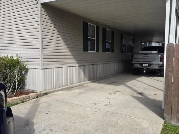 402 Sandi Dr, Patterson, LA 70392