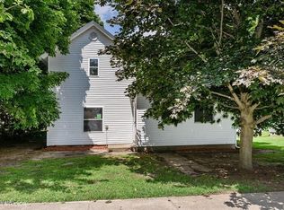 216 Queens Dr, Litchfield, MI 49252