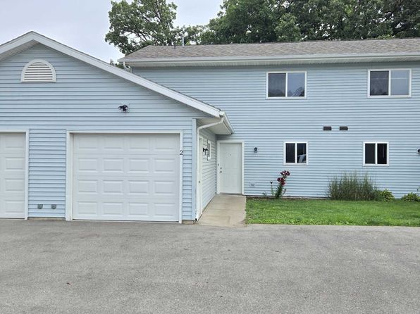 230 Thomson Ln #2