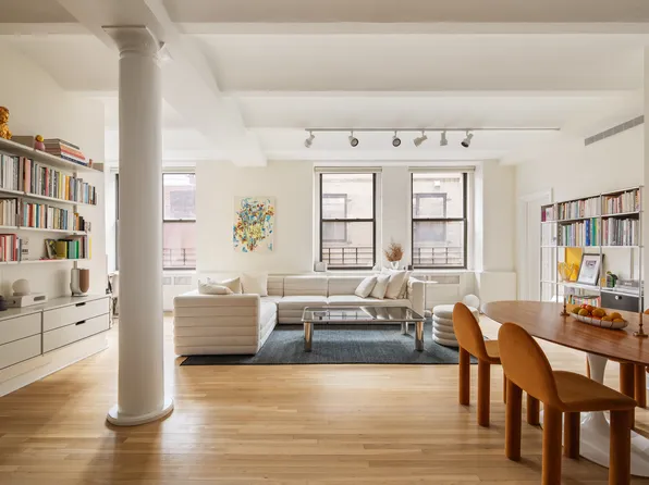 55 Hudson Street image 1 of 9