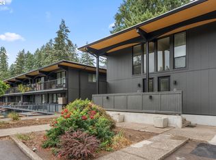 668 McVey Ave UNIT 80, Lake Oswego, OR