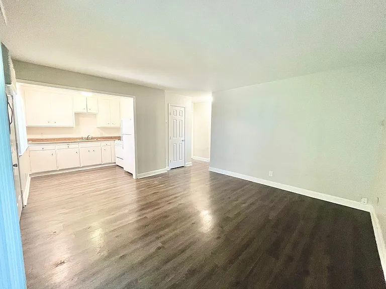 1214 Bell Street — Photo 26