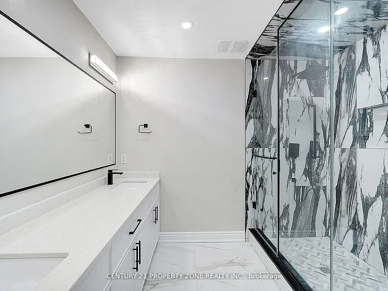 4 Garbutt Cres — Photo 22