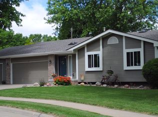 1141 Stillmeadow Cir, Blair, NE 68008