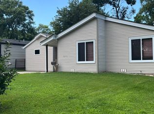 3291 Mowing Green Dr, Florissant, MO 63031