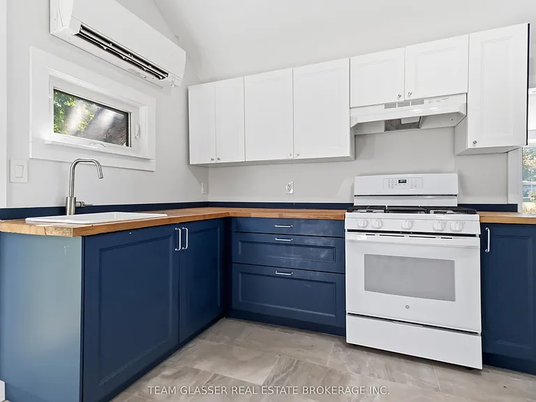 34 Broadway St — Photo 17